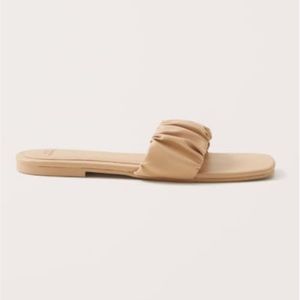 Abercrombie and Fitch nude sandals NWT